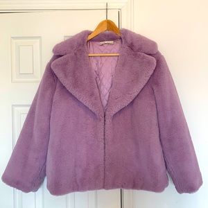 Alice + Olivia ultra soft luxe faux fur lavender jacket